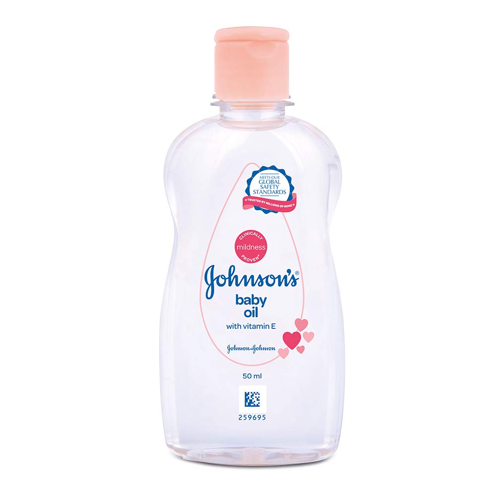 Johnson's Non-Sticky Baby Oil with Vitamin E for Easy Spread and Massage